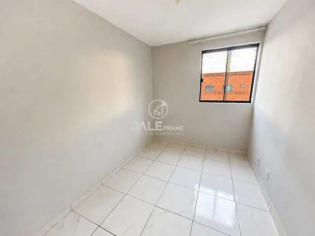 Apartamento 2 quartos e 1 banheiro, à venda, no bairro Guará I em Brasília