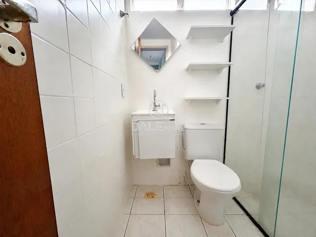 Apartamento 2 quartos e 1 banheiro, à venda, no bairro Guará I em Brasília