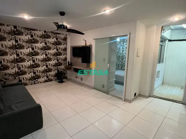Apartamento 1 quarto e 1 banheiro, à venda, no bairro Copacabana em Rio de Janeiro