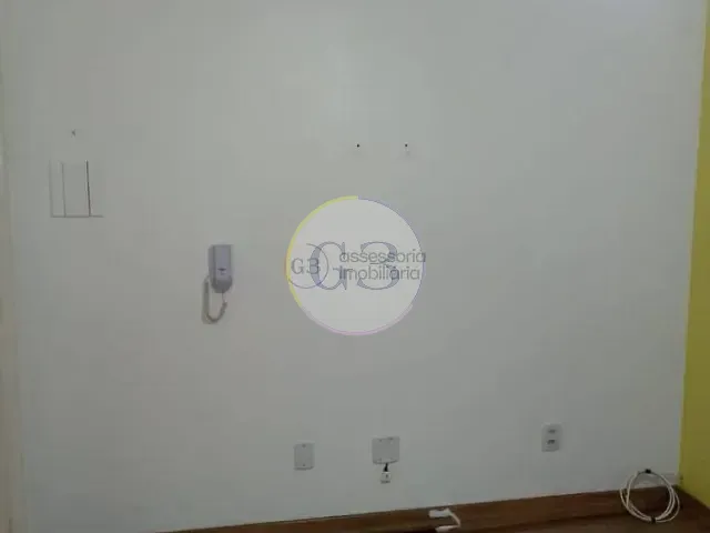 Apartamento 2 quartos e 1 banheiro, para alugar, no bairro Três Vendas em Pelotas