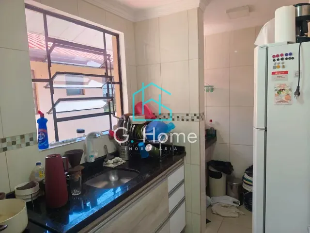 Apartamento com 49m² 2 quartos e 1 banheiro, à venda, no bairro Moradias do Cabo Frio em Londrina