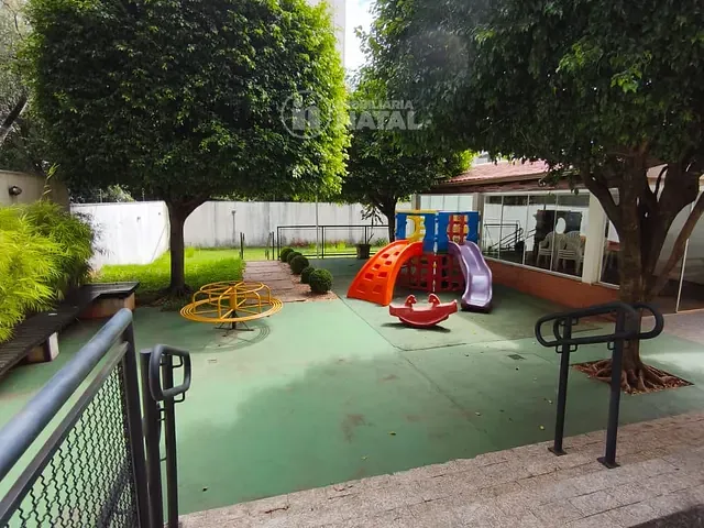 Apartamento com 83m² 3 quartos e 2 banheiros, para alugar, no bairro Bela Suiça em Londrina