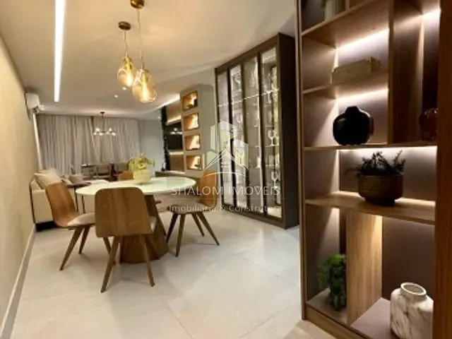 Apartamento 2 quartos e 2 banheiros, à venda, no bairro Praia do Morro em Guarapari