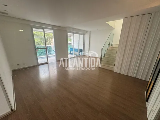 Cobertura / Penthouse com 176m² 3 quartos e 4 banheiros, à venda, no bairro Leblon em Rio de Janeiro
