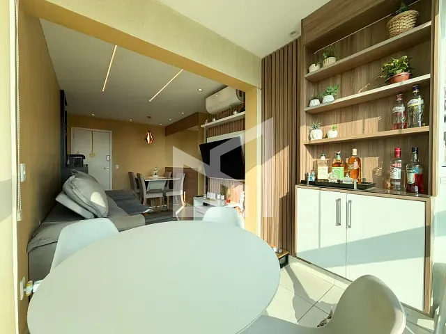 Apartamento 2 quartos e 2 banheiros, à venda, no bairro da Luz em Nova Iguaçu