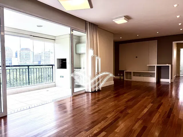 Apartamento 3 quartos e 4 banheiros, para alugar, no bairro Santo Amaro em São Paulo