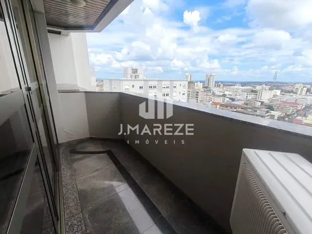 Apartamento com 273m² 4 quartos e 4 banheiros, à venda, no bairro Centro em Apucarana