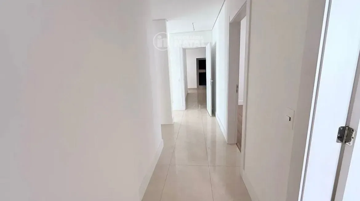 Apartamento, 3 quartos, 216 m² - Foto 13