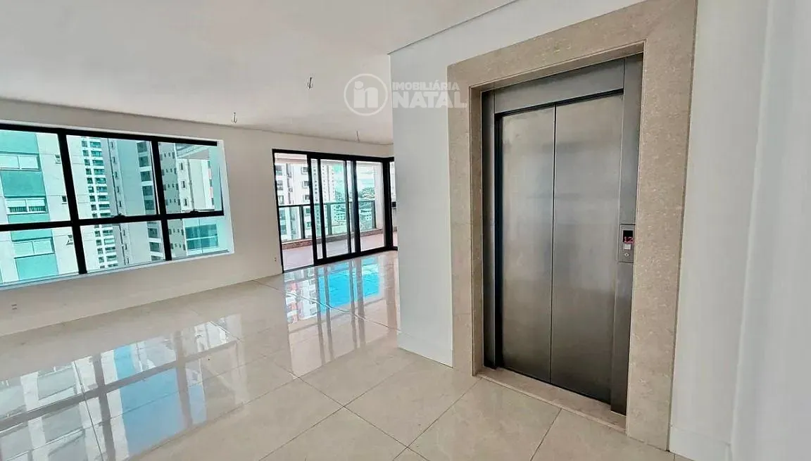Apartamento, 3 quartos, 216 m² - Foto 4