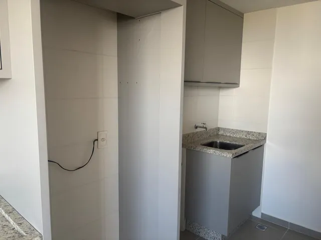 Apartamento com 115m² 2 quartos e 2 banheiros, à venda, no bairro Vivendas do Arvoredo em Londrina