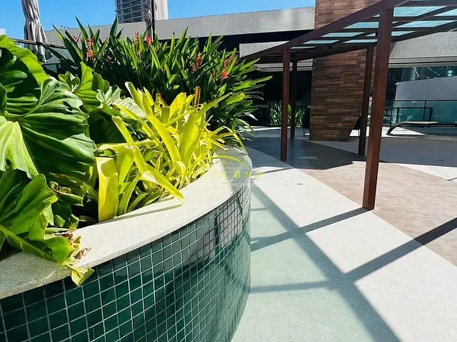 Apartamento com 210m² 4 quartos e 5 banheiros, à venda, no bairro Caminho das Árvores em Salvador