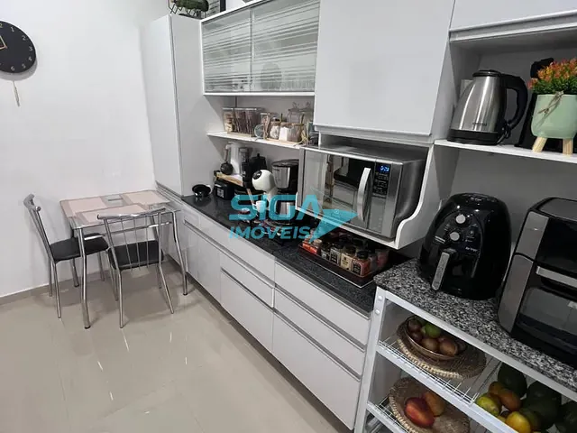 Apartamento 2 quartos e 1 banheiro, à venda, no bairro Alfredo Custódio de Paula em Pouso Alegre