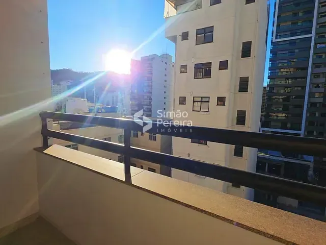 Apartamento 2 quartos e 2 banheiros, à venda, no bairro Centro em Juiz de Fora