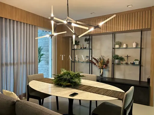 Apartamento com 275m² 3 quartos e 5 banheiros, à venda, no bairro Gleba Fazenda Palhano em Londrina