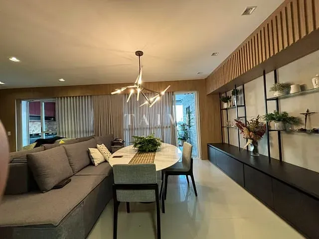 Apartamento com 275m² 3 quartos e 5 banheiros, à venda, no bairro Gleba Fazenda Palhano em Londrina