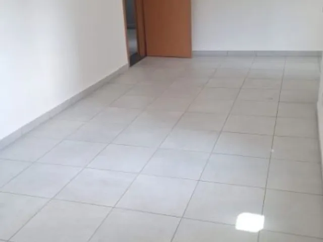 Apartamento 2 quartos e 2 banheiros, à venda, no bairro Vila Guiomar em Santo André