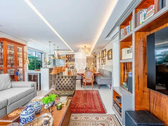 Apartamento com 232m² 3 quartos e 3 banheiros, à venda, no bairro Victor Konder em Blumenau