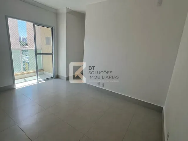 Apartamento 3 quartos e 1 banheiro, à venda, no bairro Jardim Santiago em Indaiatuba