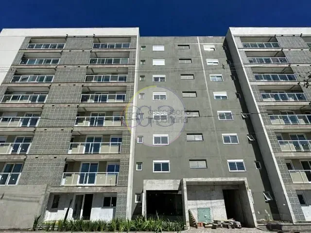 Apartamento 2 quartos e 1 banheiro, para alugar, no bairro Três Vendas em Pelotas
