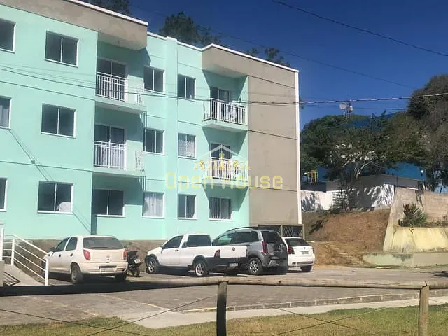 Apartamento 2 quartos e 1 banheiro, à venda, no bairro Varjão em Piraí