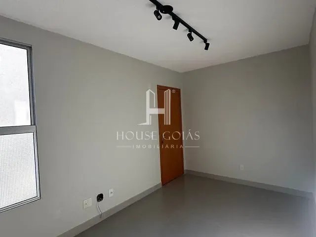 Apartamento 2 quartos e 1 banheiro, à venda, no bairro Residencial Aquários em Goiânia