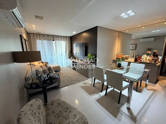Apartamento 3 quartos e 5 banheiros, à venda, no bairro Umarizal em Belém