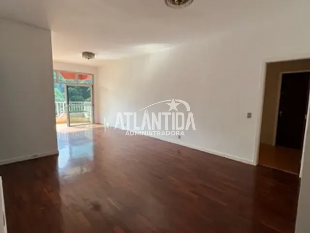 Apartamento com 115m² 2 quartos e 3 banheiros, à venda, no bairro Copacabana em Rio de Janeiro