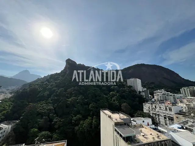 Apartamento com 115m² 2 quartos e 3 banheiros, à venda, no bairro Copacabana em Rio de Janeiro