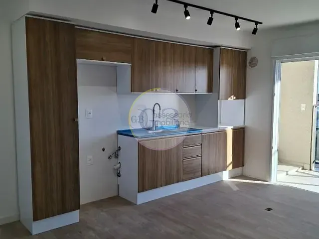 Apartamento 2 quartos e 1 banheiro, à venda ou para alugar, no bairro Três Vendas em Pelotas