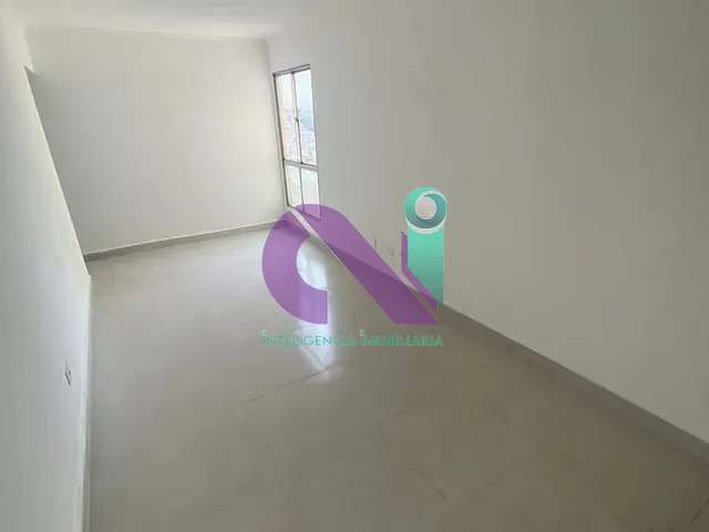 Apartamento com 64m² 3 quartos e 2 banheiros, à venda, no bairro I.A.P.I. em Osasco
