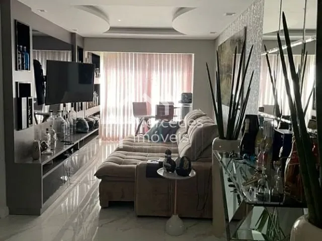 Apartamento com 165m² 2 quartos e 3 banheiros, à venda, no bairro Centro em Itajaí