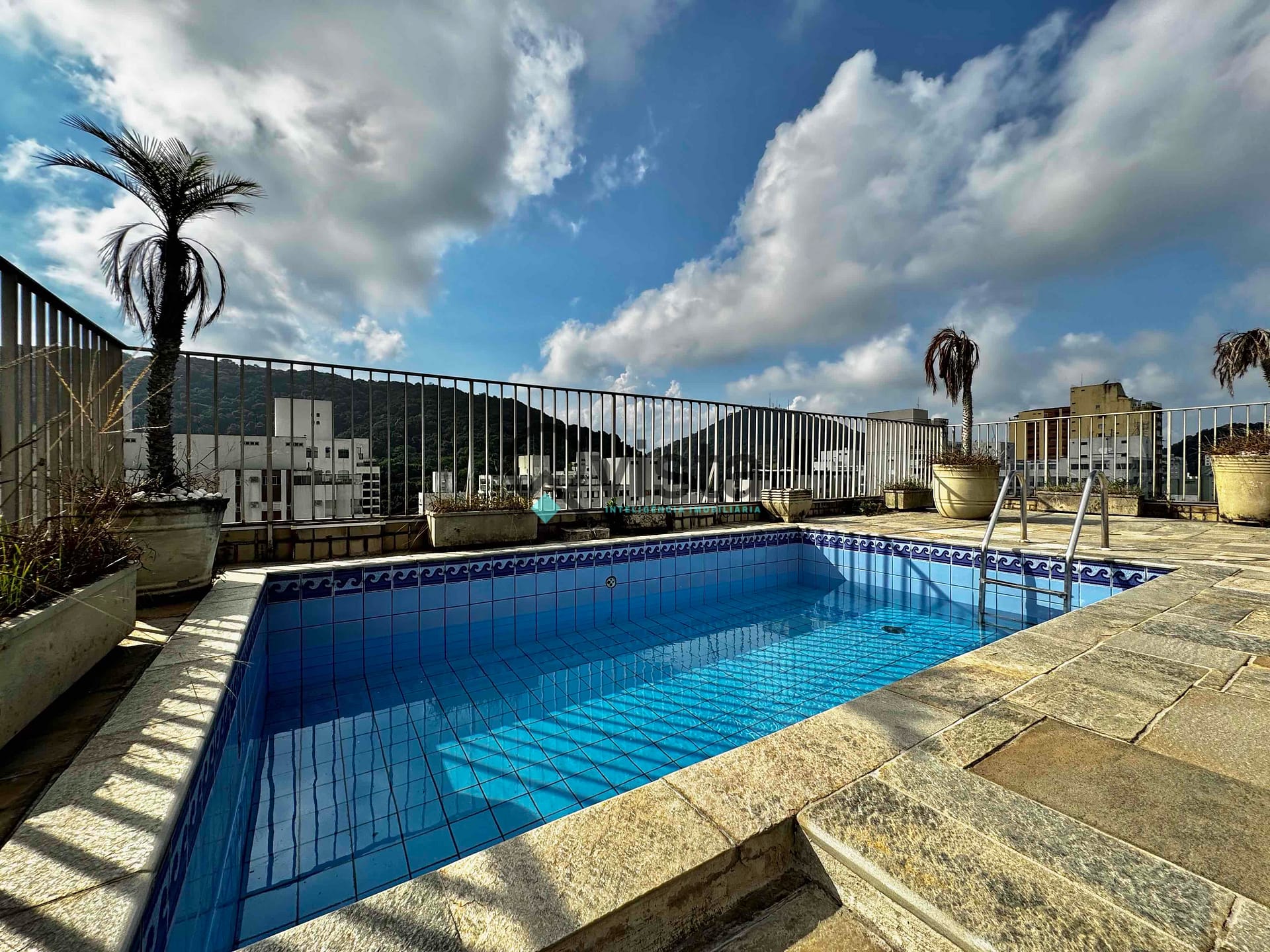 Apartamento à venda com 4 quartos, 250m² - Foto 31
