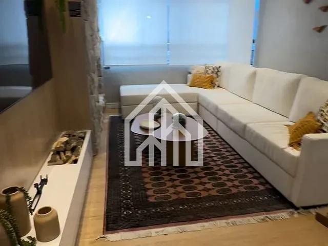 Apartamento 3 quartos e 2 banheiros, à venda, no bairro Vila Esperança em São Paulo