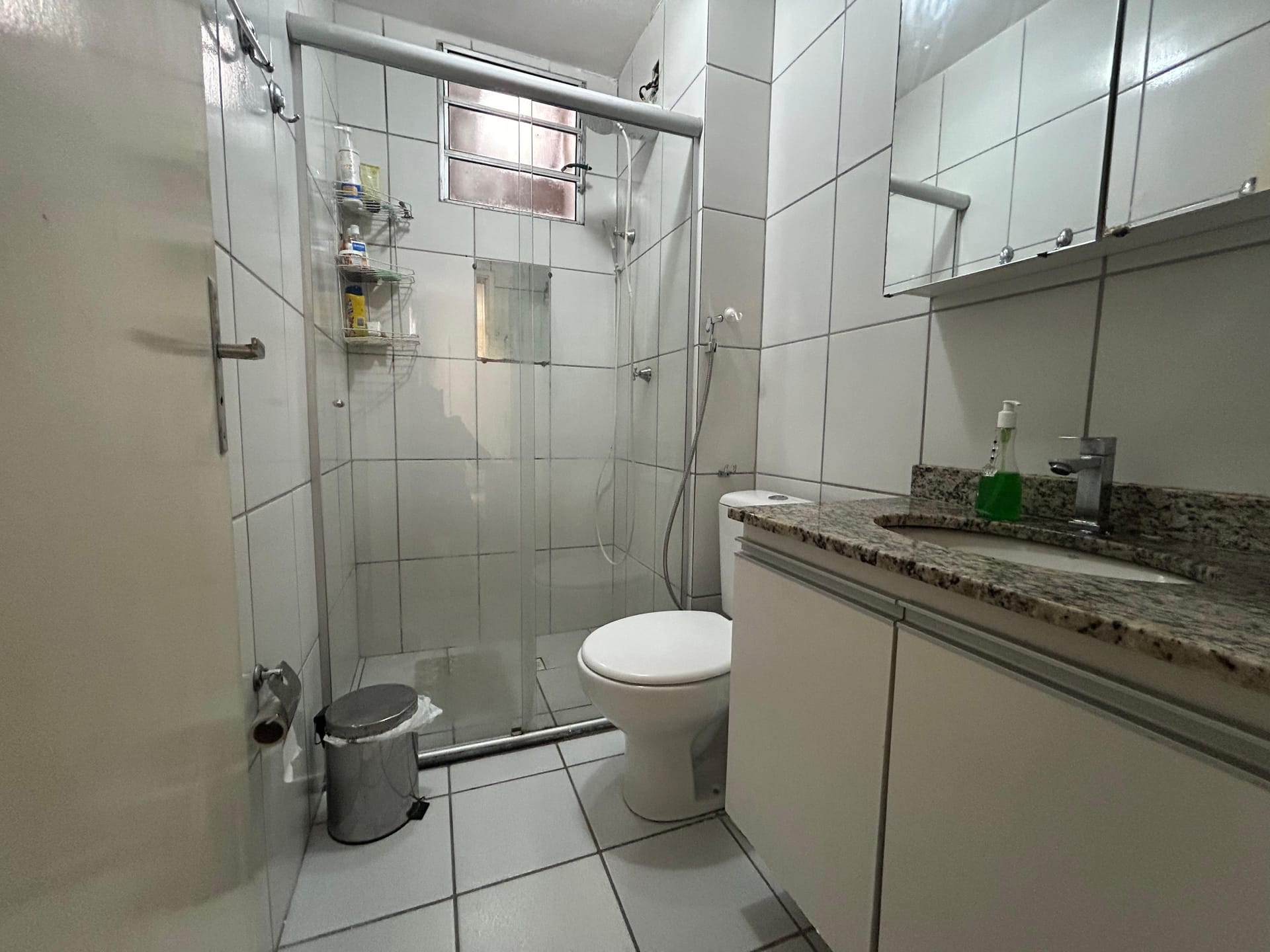 Apartamento à venda com 2 quartos, 80m² - Foto 17