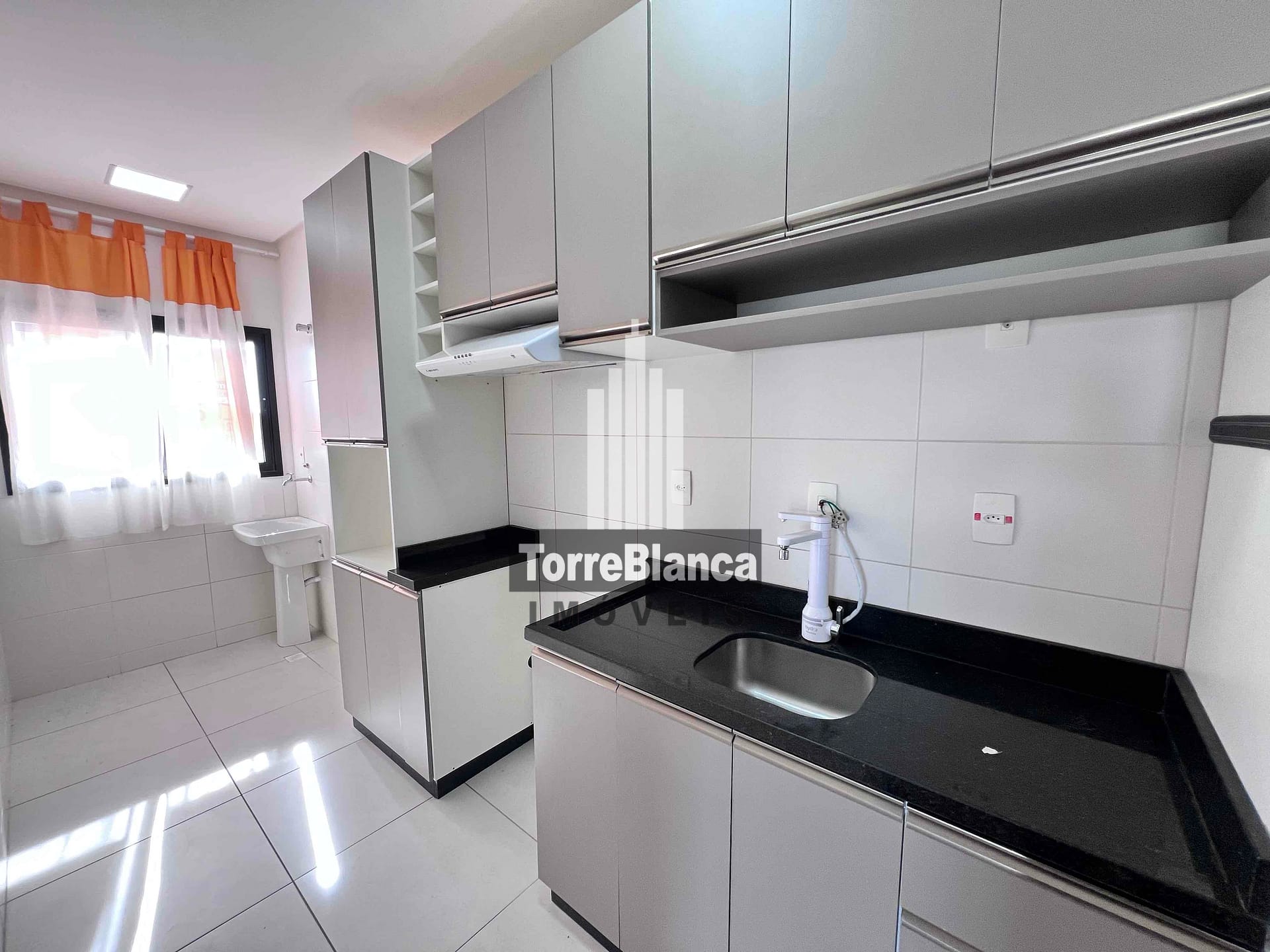 Apartamento à venda e aluguel com 2 quartos, 75m² - Foto 6