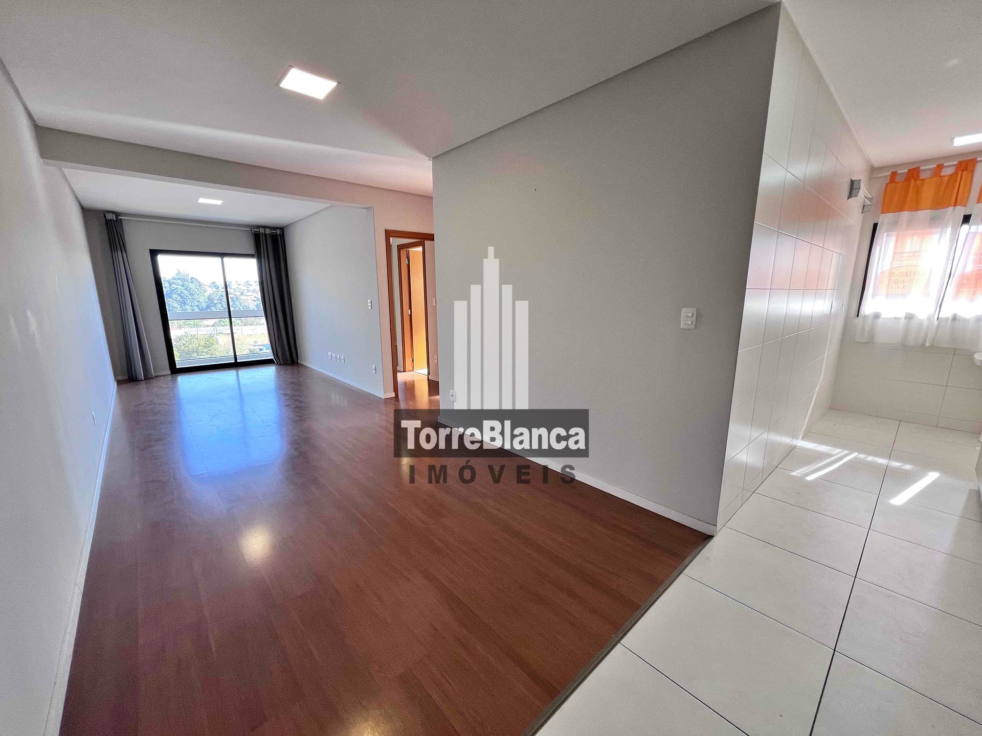 Apartamento à venda e aluguel com 2 quartos, 75m² - Foto 2