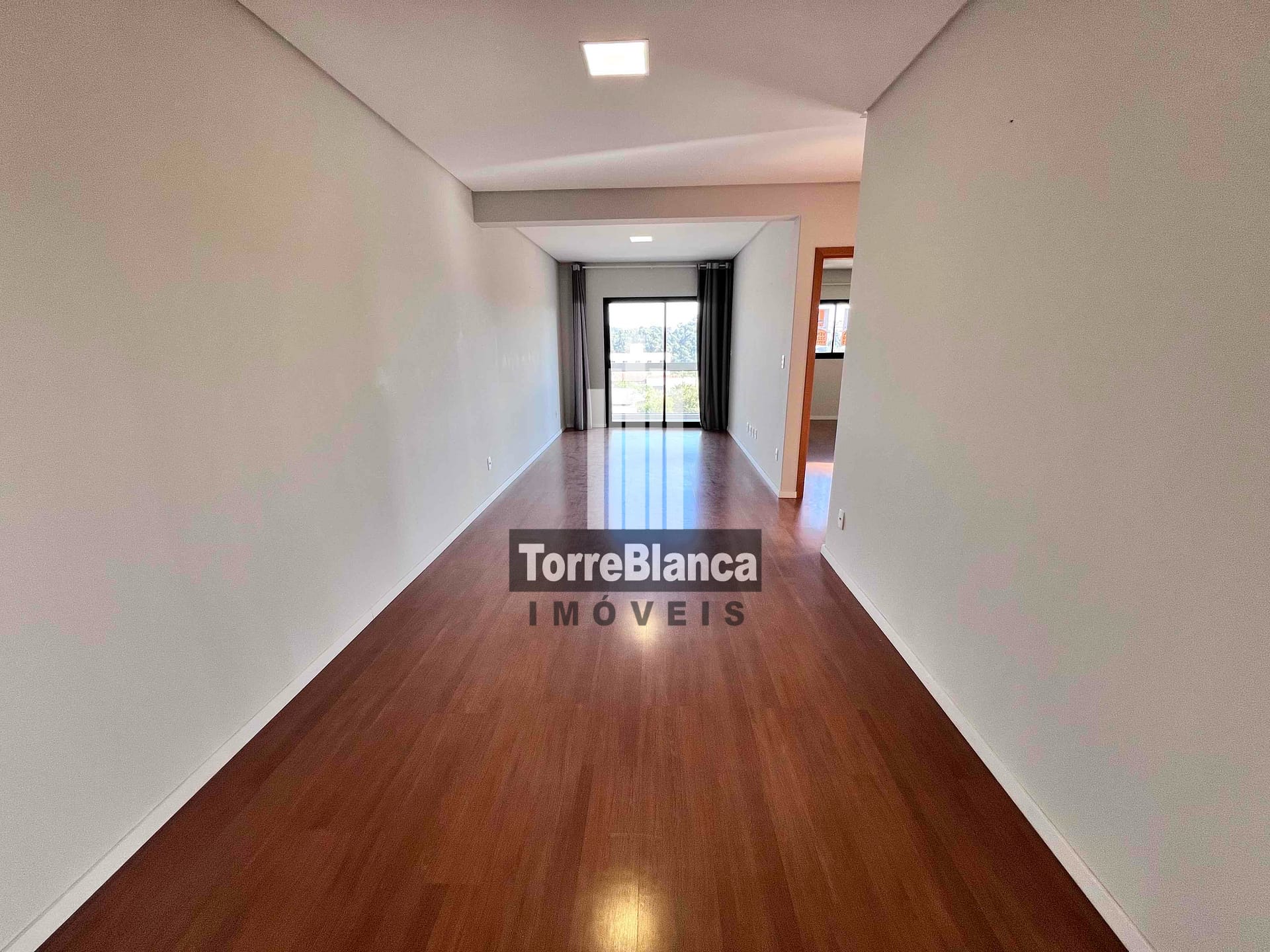 Apartamento à venda e aluguel com 2 quartos, 75m² - Foto 3