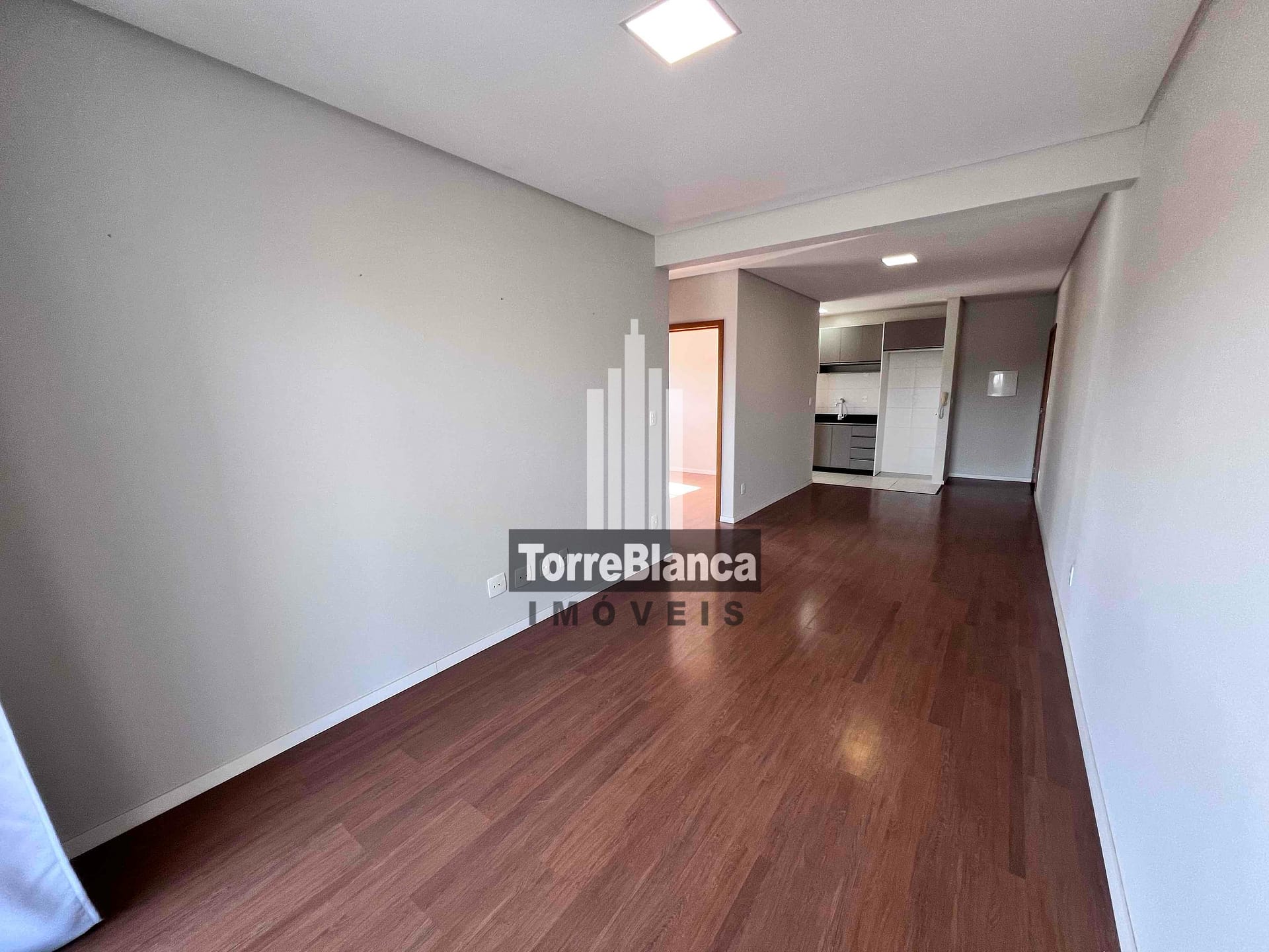 Apartamento à venda e aluguel com 2 quartos, 75m² - Foto 4