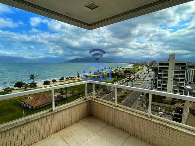 Apartamento com 342m² 4 quartos e 6 banheiros, à venda, no bairro Centro em Caraguatatuba