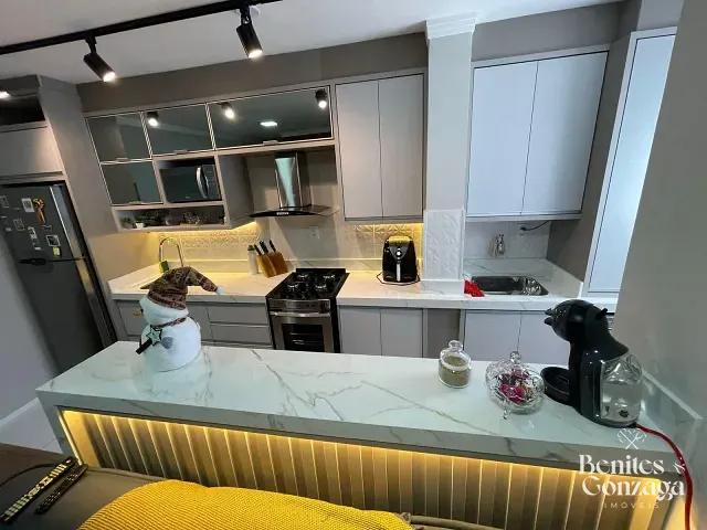 Apartamento 2 quartos e 1 banheiro, à venda, no bairro Jardim Alvorada em Maringá
