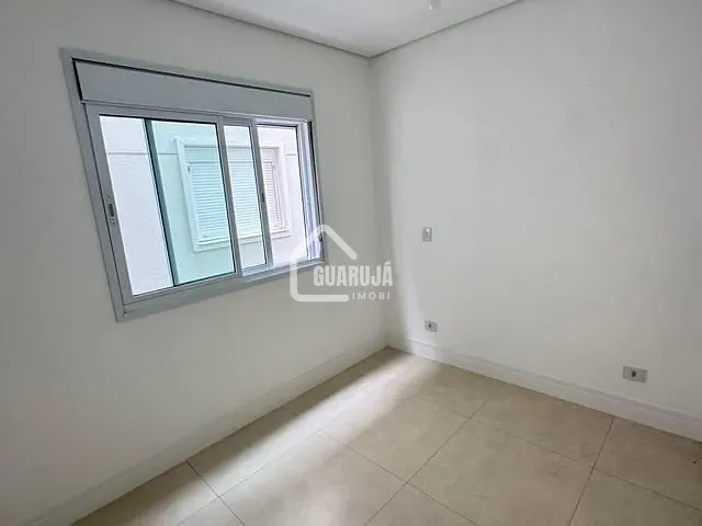 Apartamento 3 quartos e 3 banheiros, à venda, no bairro Enseada em Guarujá
