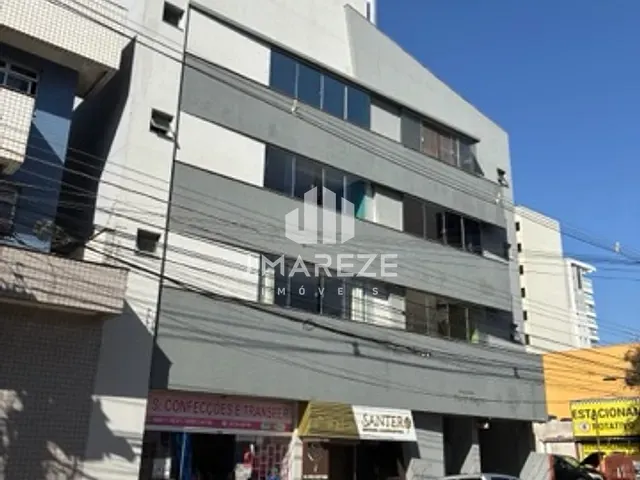Apartamento 3 quartos e 2 banheiros, à venda ou para alugar, no bairro Centro em Apucarana