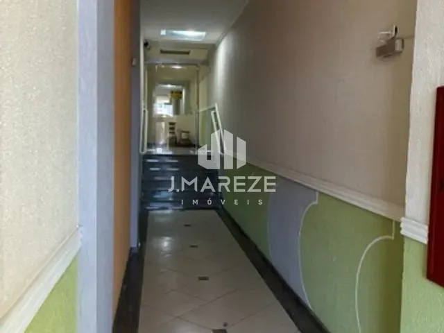 Apartamento 3 quartos e 2 banheiros, à venda ou para alugar, no bairro Centro em Apucarana