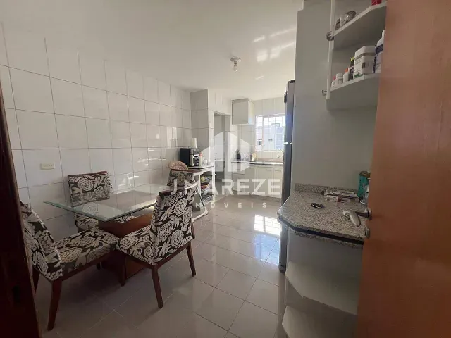 Apartamento 3 quartos e 2 banheiros, à venda, no bairro Centro em Apucarana