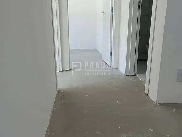Apartamento 2 quartos e 1 banheiro, à venda, no bairro Três Vendas em Pelotas