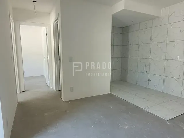 Apartamento 2 quartos e 1 banheiro, à venda, no bairro Três Vendas em Pelotas