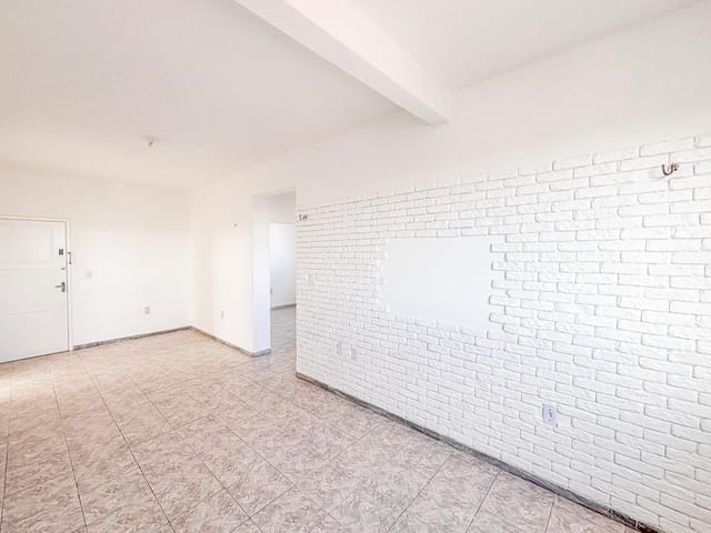 Apartamento 2 quartos e 3 banheiros, para alugar, no bairro Parquelândia em Fortaleza