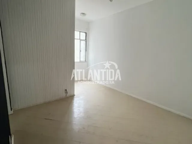 Apartamento com 38m² 1 quarto e 1 banheiro, à venda, no bairro Copacabana em Rio de Janeiro