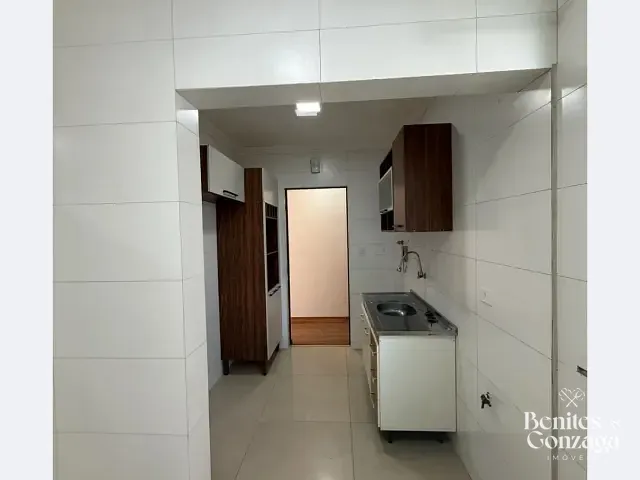 Apartamento com 112m² 3 quartos e 2 banheiros, à venda, no bairro Vila Marumby em Maringá