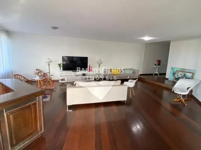 Apartamento com 428m² 4 quartos e 6 banheiros, à venda, no bairro Centro em Aracaju